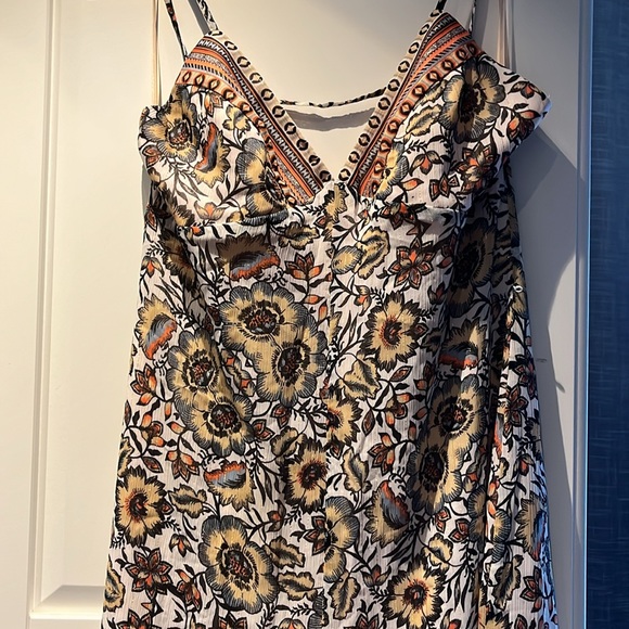 Guess -flowery one piece jumper worn Once - Picture 2 of 5